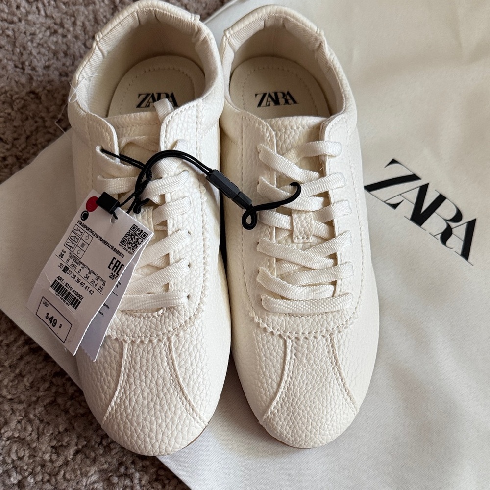 Zara Off-White Textured Sneakers